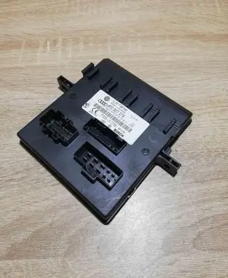 Audi A6 S6 C6 4F Comfort/convenience module 4F0907279