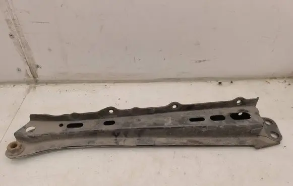 Toyota Auris E180 Radiator support slam panel bracket