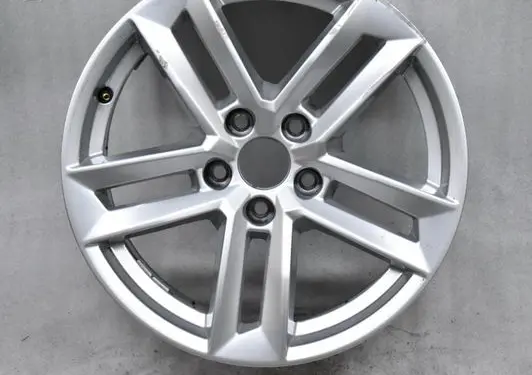 Audi A4 S4 B9 8W R17 alloy rim 