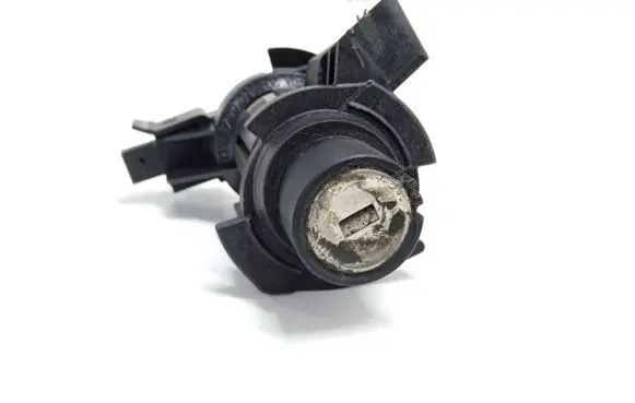 Mercedes-Benz C W204 Loading door lock A2047500261