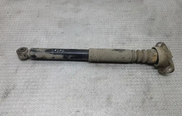 Skoda Octavia Mk2 (1Z) Rear shock absorber/damper