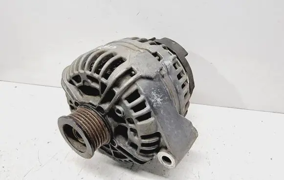 Mercedes-Benz S W220 Generator/alternator A0111549102 A0121549802