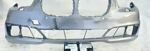 BMW 5 GT F07 Front bumper 7332837