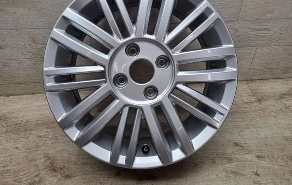 Volkswagen Up R15 alloy rim 1S0601025S