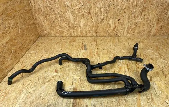 Renault Megane IV Engine coolant pipe/hose 215033860R
