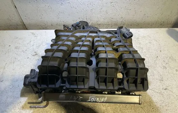 Jeep Patriot Intake manifold
