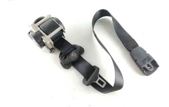 BMW 2 F46 Front seatbelt 7313304