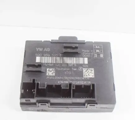 Audi A3 S3 8V Door control unit/module 5Q0959595B 5Q0959595E