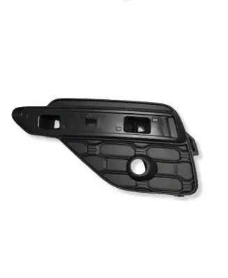 Audi A3 8Y Front bumper lower grill 8Y4807820BBILI 8Y4807820B