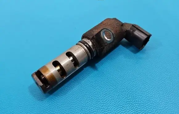 Mazda 2 Camshaft position sensor ZJ385040 IMPRK1570384