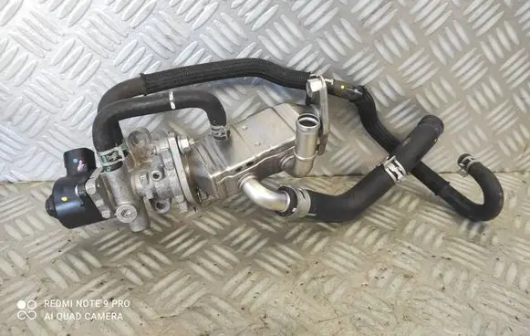 Toyota Yaris EGR valve cooler 2568047012 J2D02081Y2AS01