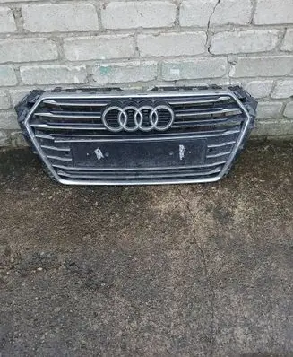 Audi A4 S4 B9 Front grill 8w853651AB