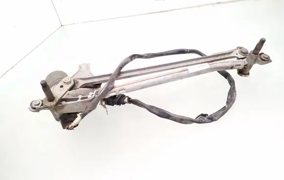 Front wiper linkage and motor