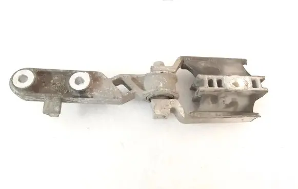 Volvo S90, V90 Gearbox mount 31330594