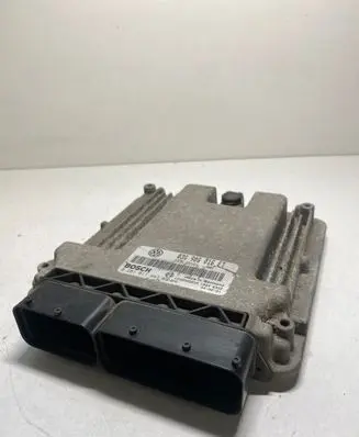 Volkswagen Golf V Engine control unit/module 03G906016ET 0281011843 1039S05033