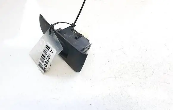 Toyota Avensis T250 Electric window control switch 7427105020 74271-05020