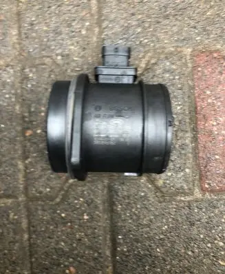 Jaguar E-Pace Mass air flow meter 2133260465
