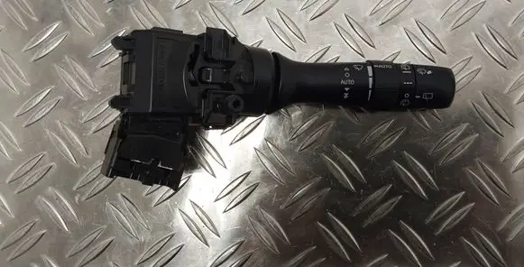 Toyota Verso Wiper control stalk 17F381 05190