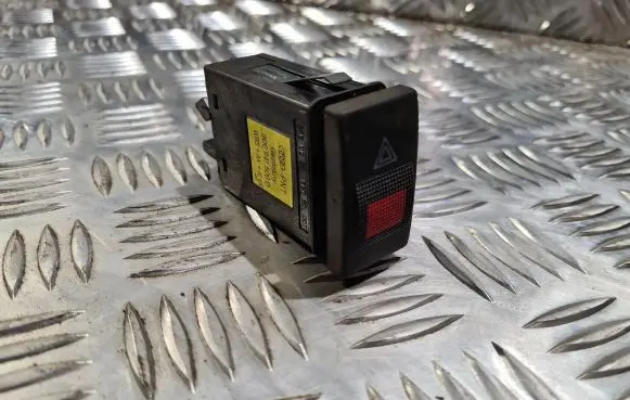 Audi A4 S4 B5 8D Hazard light switch 8D0941509D