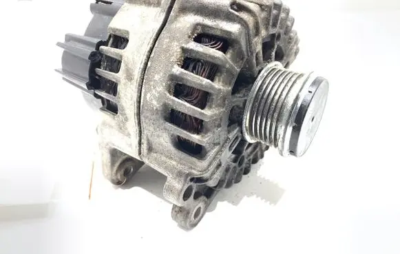 Audi A6 C7 Generator/alternator 03L903016A