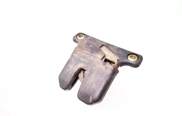 Audi A4 S4 B5 8D Tailgate/trunk/boot lock/catch/latch 8D0827505