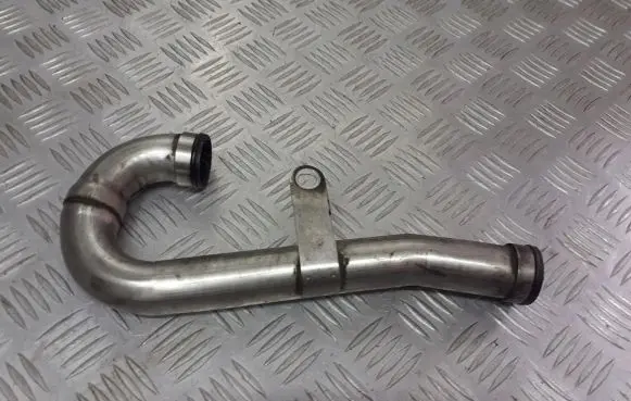 Nissan Almera N16 Intercooler hose/pipe