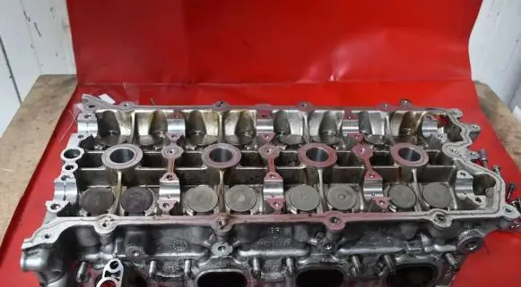 Porsche Cayenne (9PA) Engine head 948104104