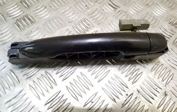 Rear door exterior handle