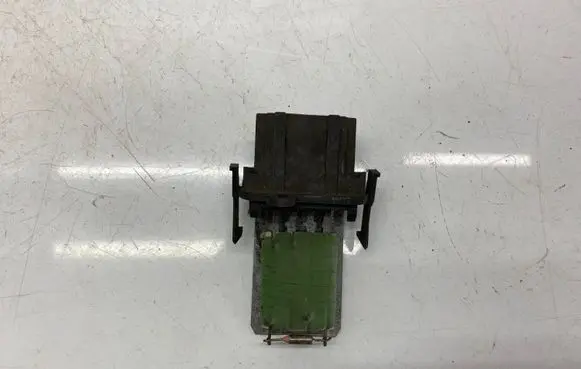 Volkswagen Golf III Heater blower motor/fan resistor 881055650