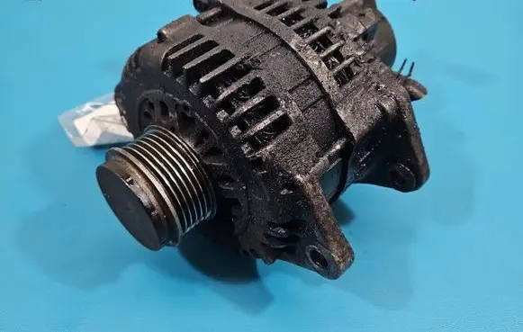 Opel Astra H Generator/alternator IMPRK1530321