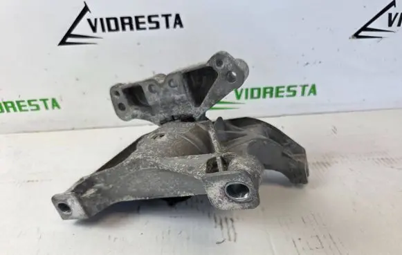 Citroen C4 II Picasso Engine mount bracket 4A103720