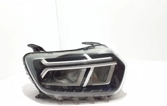 Dacia Duster II Headlight/headlamp 260106194R