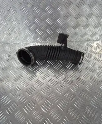 Opel Astra K Turbo air intake inlet pipe/hose 13367294