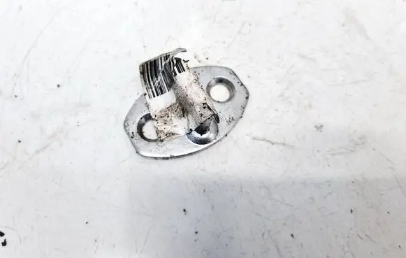 Volkswagen Polo IV 9N3 Front door lock loop/hook striker 3B0837033AG