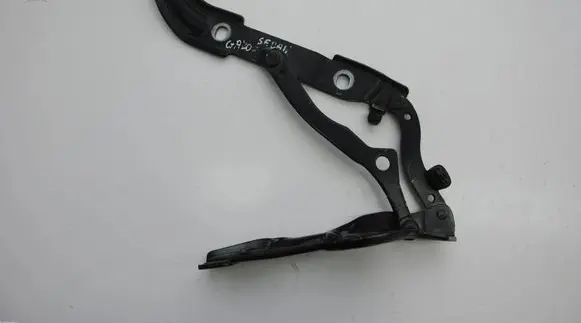 Audi A1 Tailgate/trunk/boot hinge 7060028