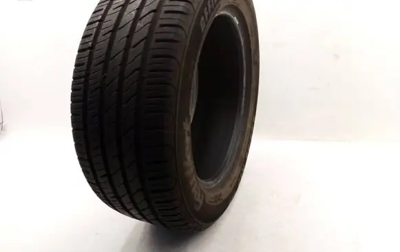 Ford Kuga II R17 summer tire 