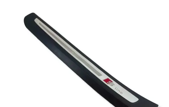 Audi Q7 4L Front sill trim cover 4L0853373E