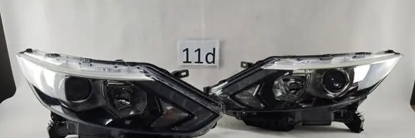 Nissan Qashqai Headlights/headlamps set 