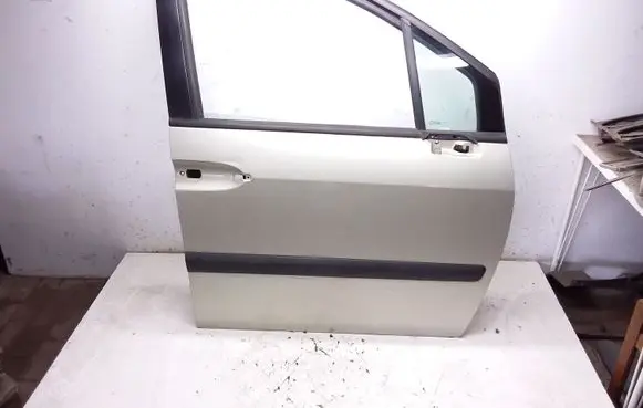 Peugeot 807 Front door