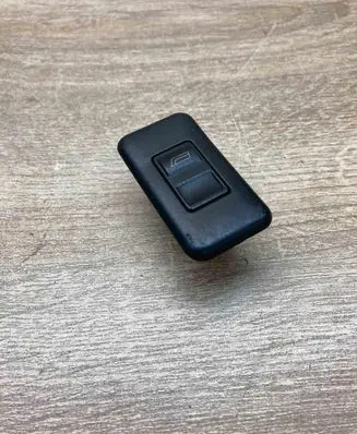 Mercedes-Benz Vito Viano W638 Electric window control switch A0005457013