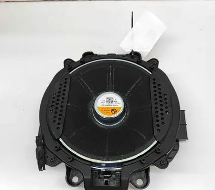BMW X7 G07 Subwoofer speaker 2622516