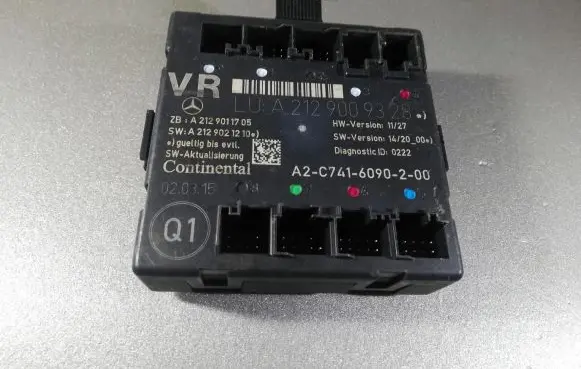 Mercedes-Benz E W212 Door control unit/module A2129009328