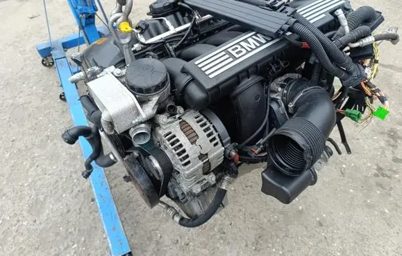 BMW 3 E90 E91 Engine