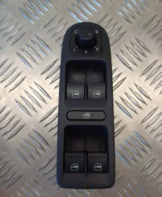 Volkswagen Golf VI A set of switches 5K0867255A 1K0959565J 1K4959857B