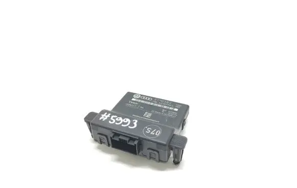 Volkswagen PASSAT B6 Gateway control module 3C0907530C 3C0907951A