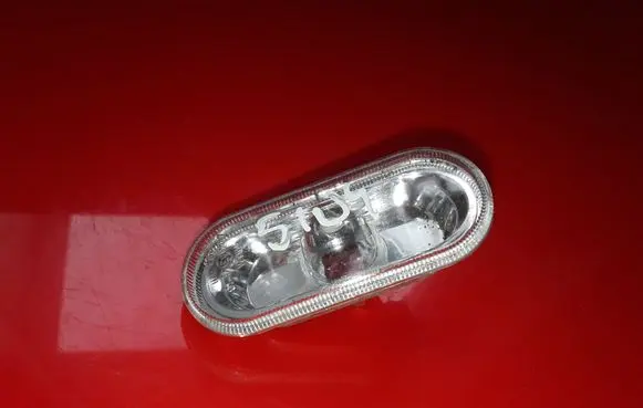 Volkswagen Polo Front fender indicator light E92087 IR0782
