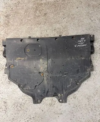 Mazda 3 III Engine splash shield/under tray BJS7T25S20 BJS756078