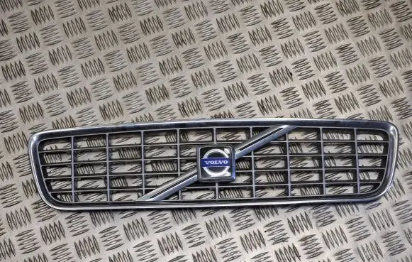 Volvo S80 Front grill 8659947 18501 16542