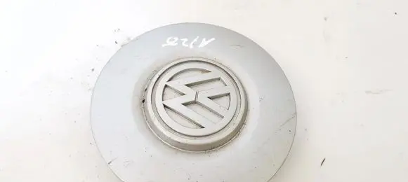 Volkswagen Golf III Original wheel cap 3A0601149a