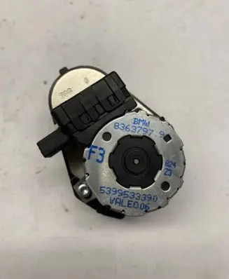 BMW 5 E39 A/C air flow flap actuator/motor 8363797